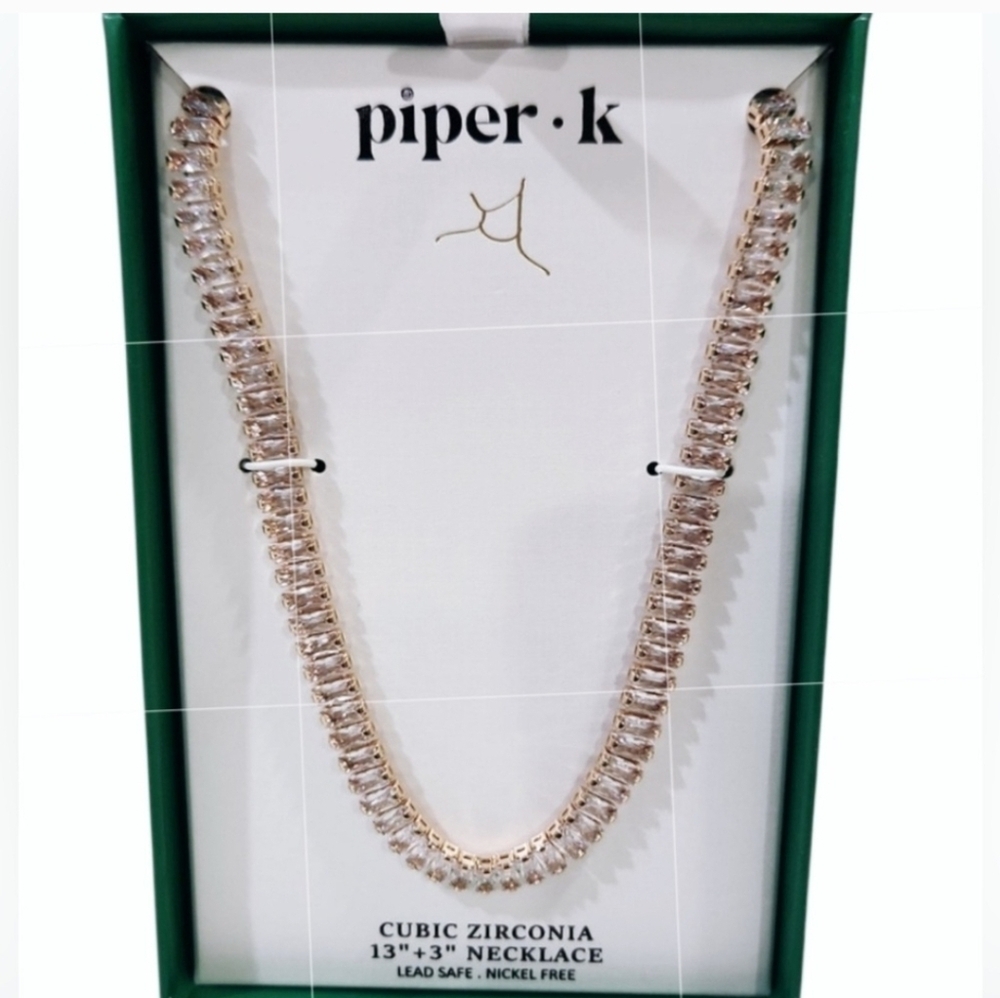 💎🔹️Piper K🔹️ Beautiful  13inch Necklace with Clear Crystals